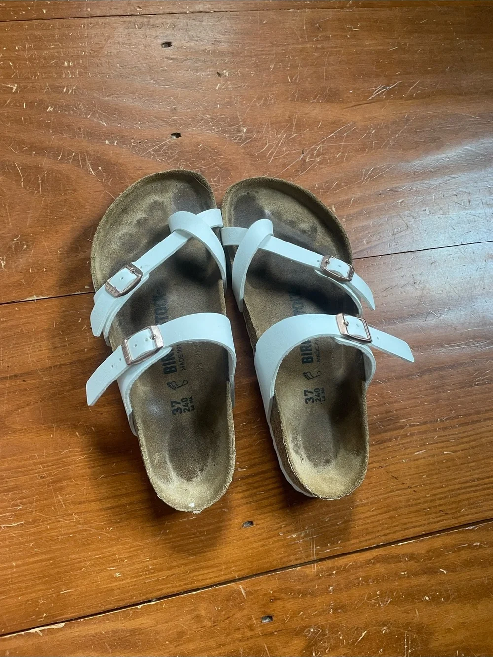 Birkenstock women’s White three strap Sandals